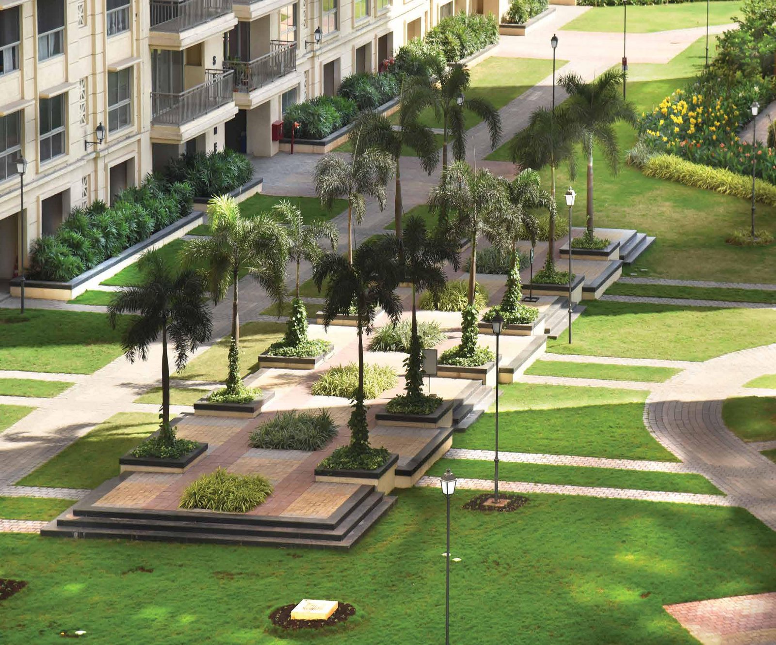 L&T Wagle Estate Thane landscaped garden view